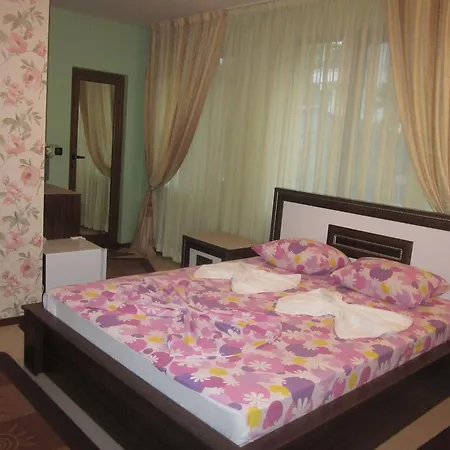 Hristina ソゾポル