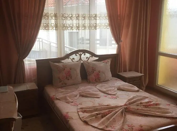 Hristina Casa de hóspedes 3*